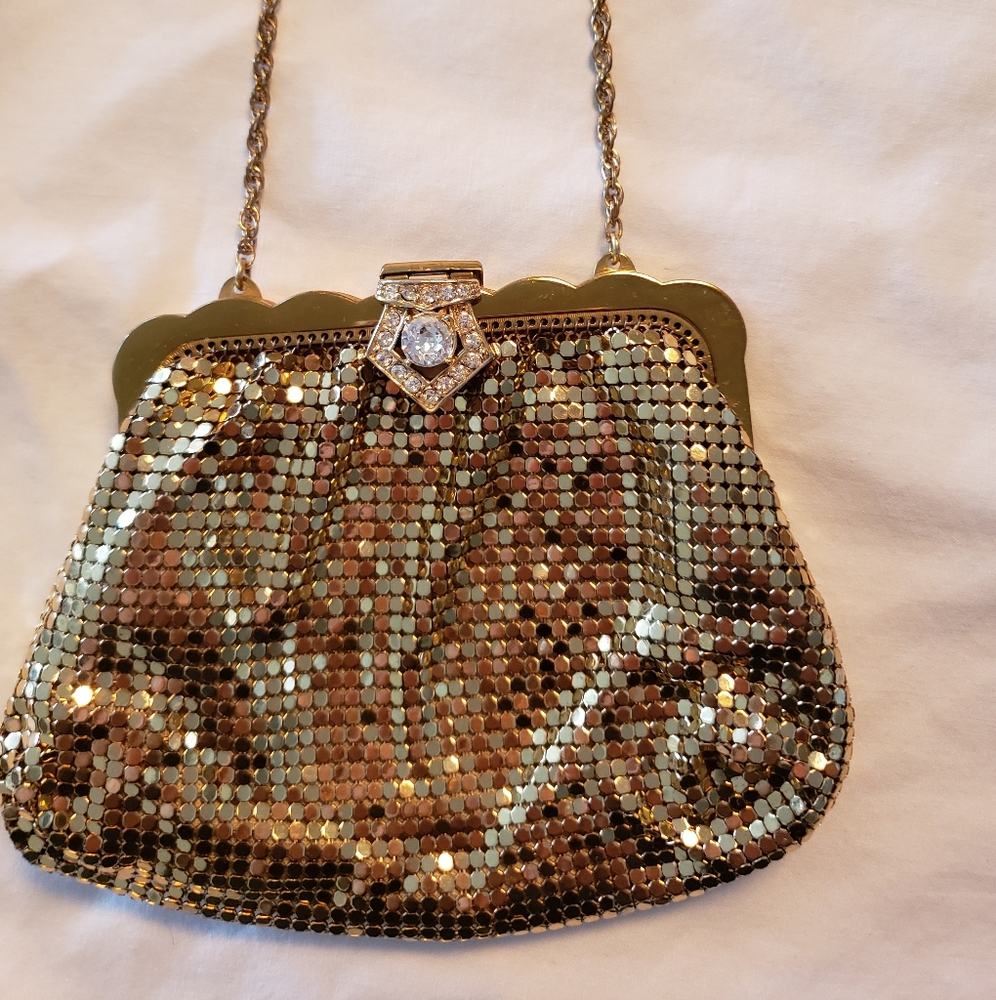 Vintage Whiting & Davis bag with rhinestone clasp